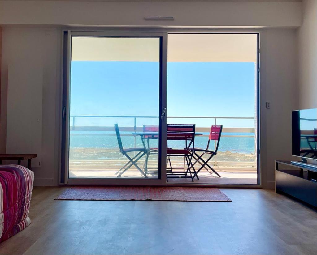Large Studio Direct Access To The Beach Pornichet Luaran gambar