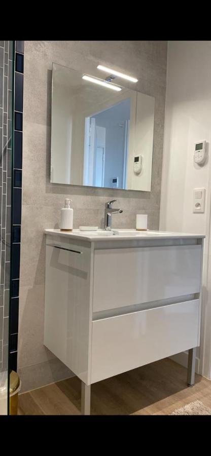 Large Studio Direct Access To The Beach Pornichet Luaran gambar